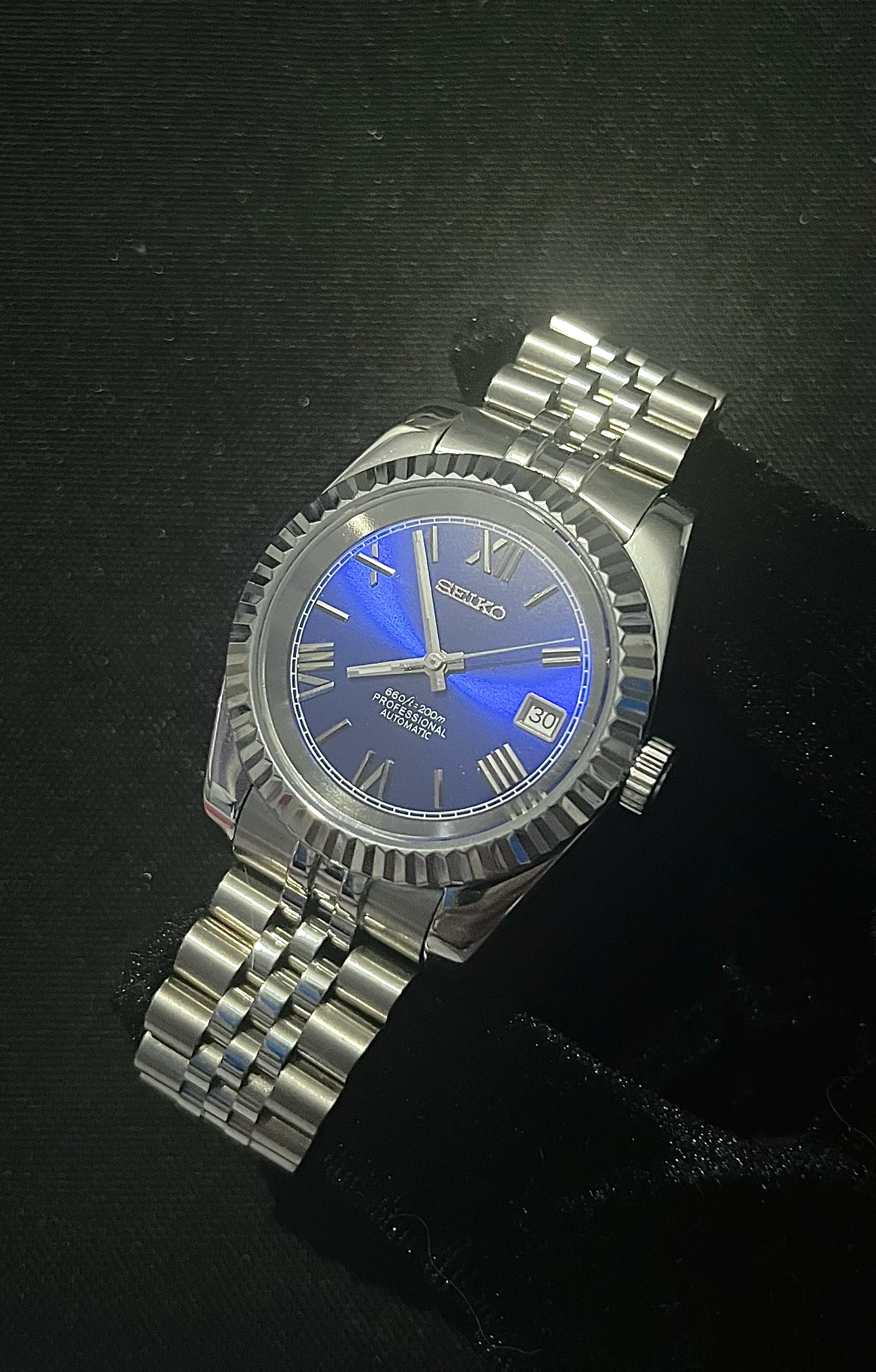 ✨ Reloj – Esfera Azul y Números Romanos ✨ – photo 3